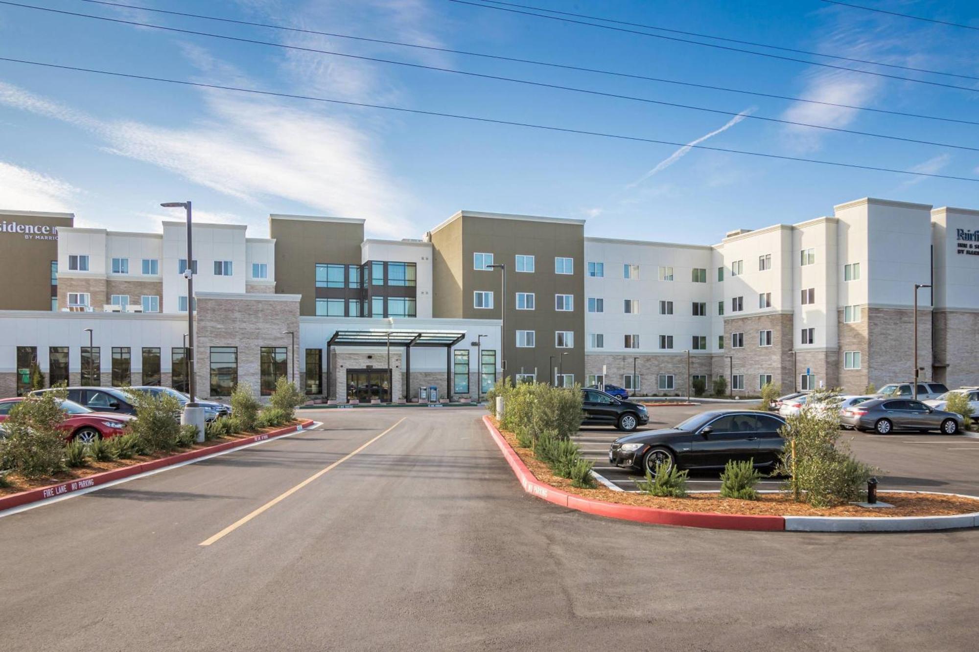 Fairfield & By Marriott North/silicon Valley