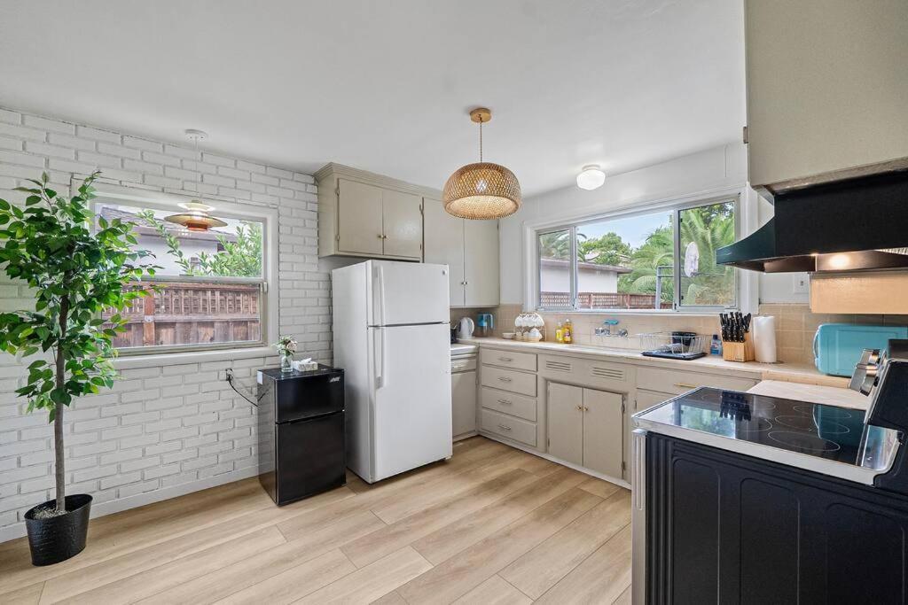 Sj Charm 3br House - Beautiful Renovation Holiday home San Jose