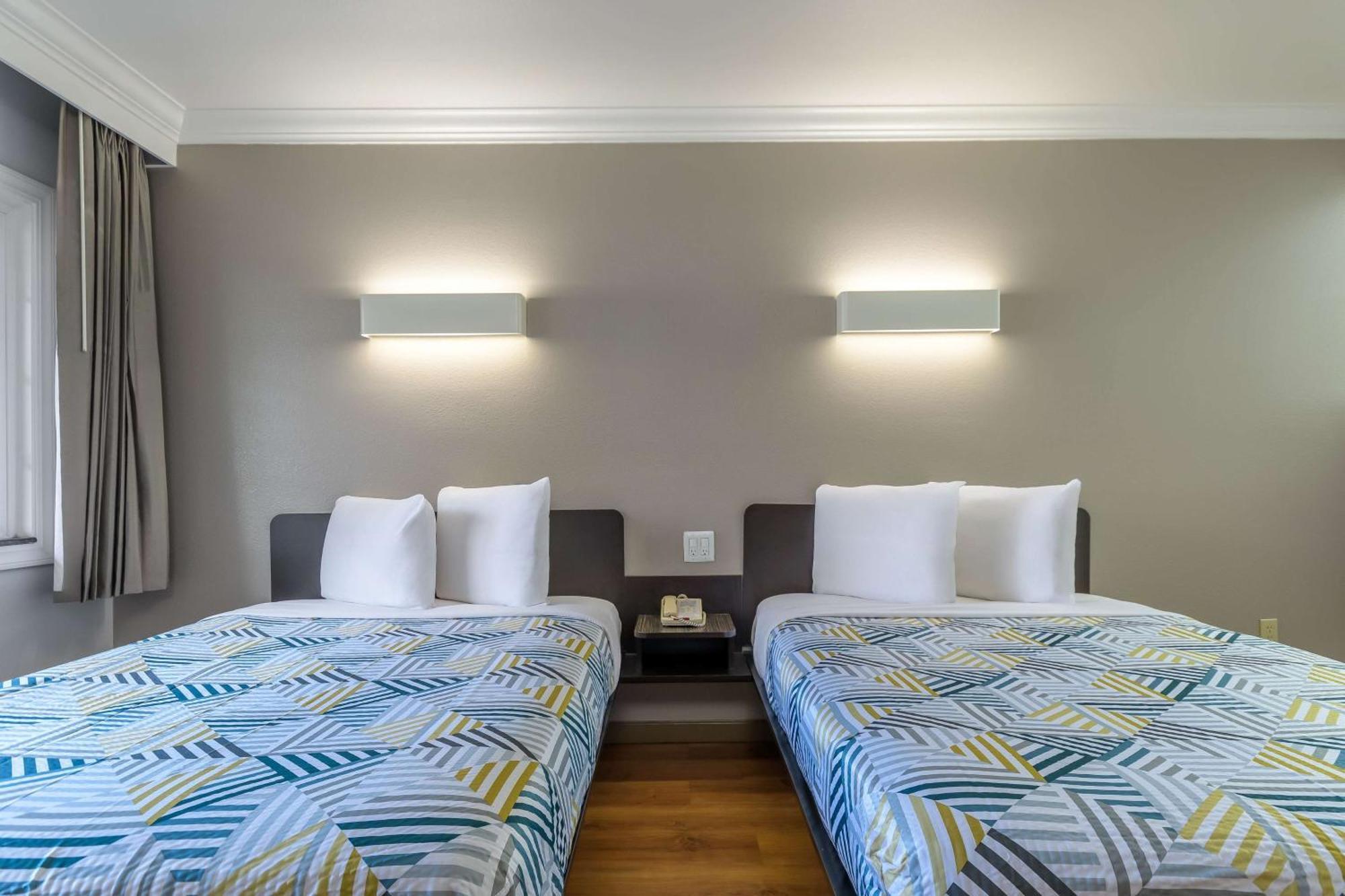 Hotel 6-san Jose, Ca - Convention Center