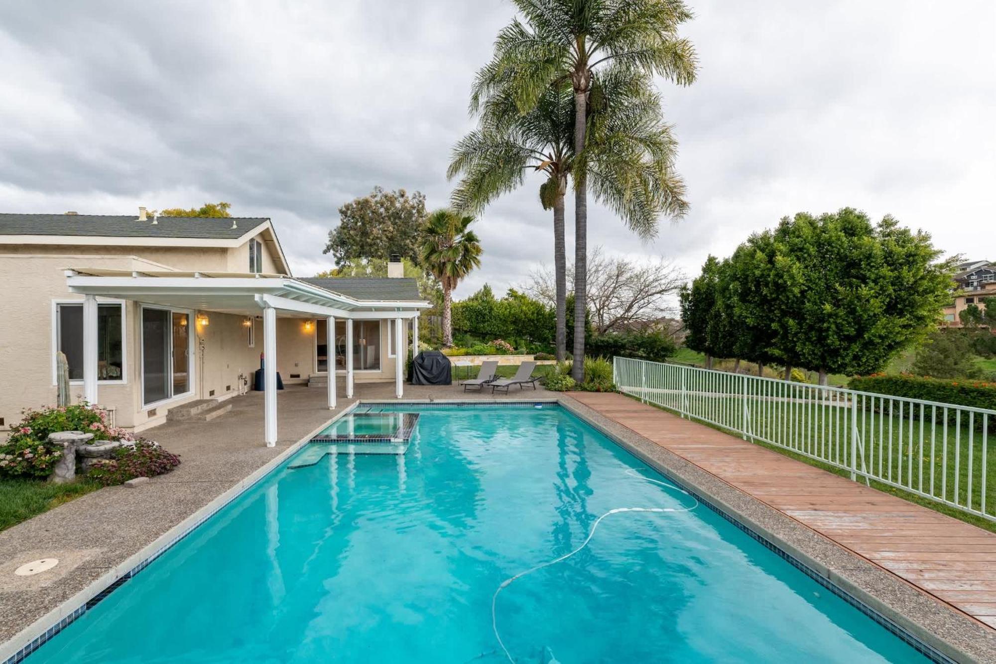 Holiday home Luxury 5br Retreat With Pool Fire Pit & Valley Views *