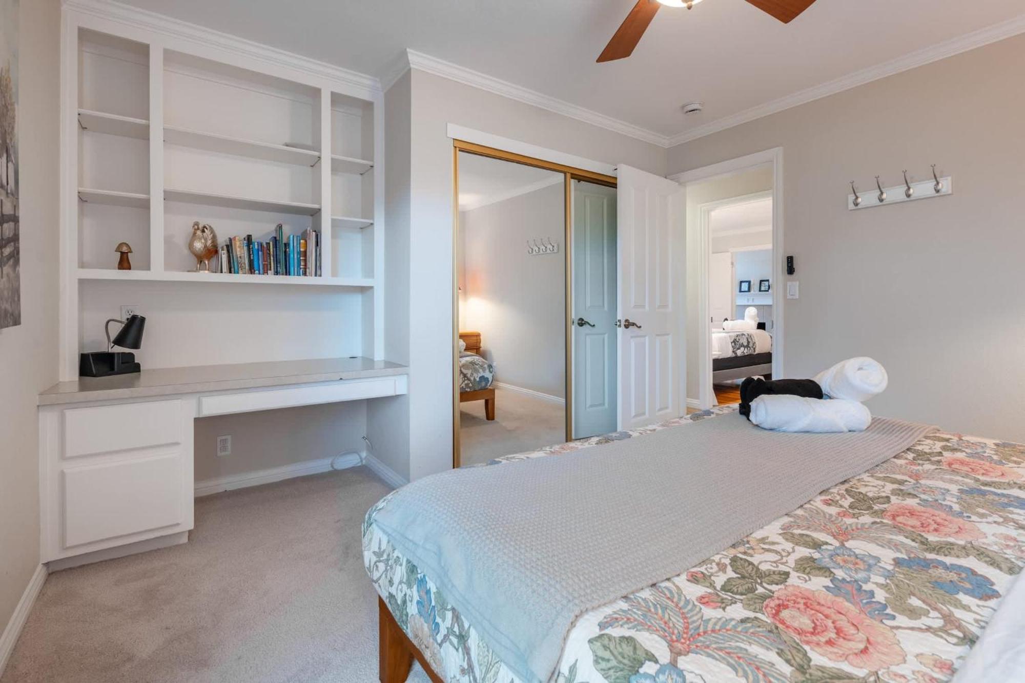 Luxury 5br Retreat With Pool Fire Pit & Valley Views