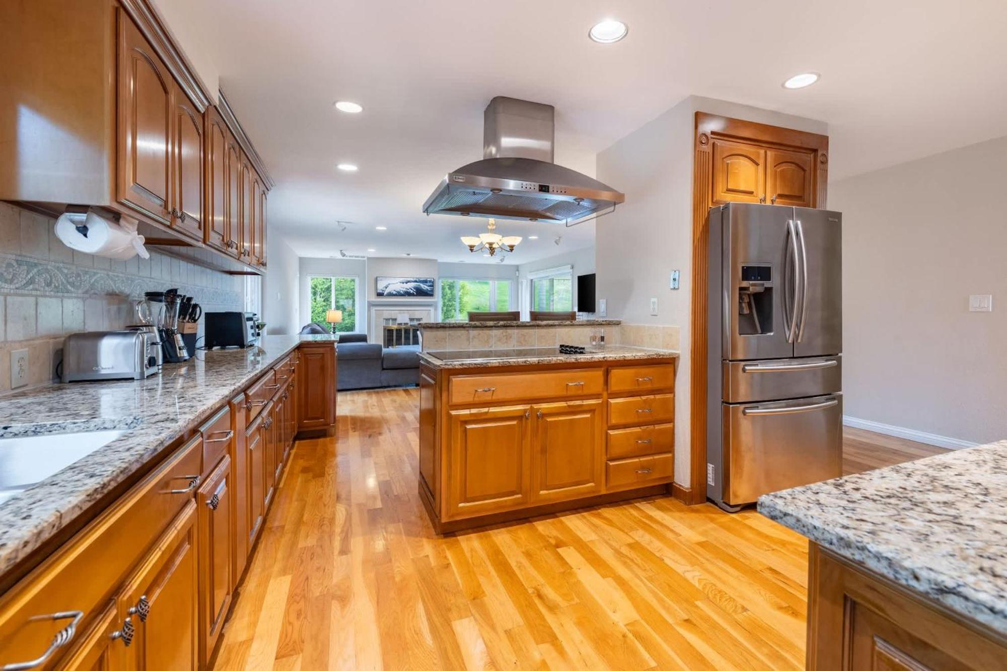 Luxury 5br Retreat With Pool Fire Pit & Valley Views Holiday home