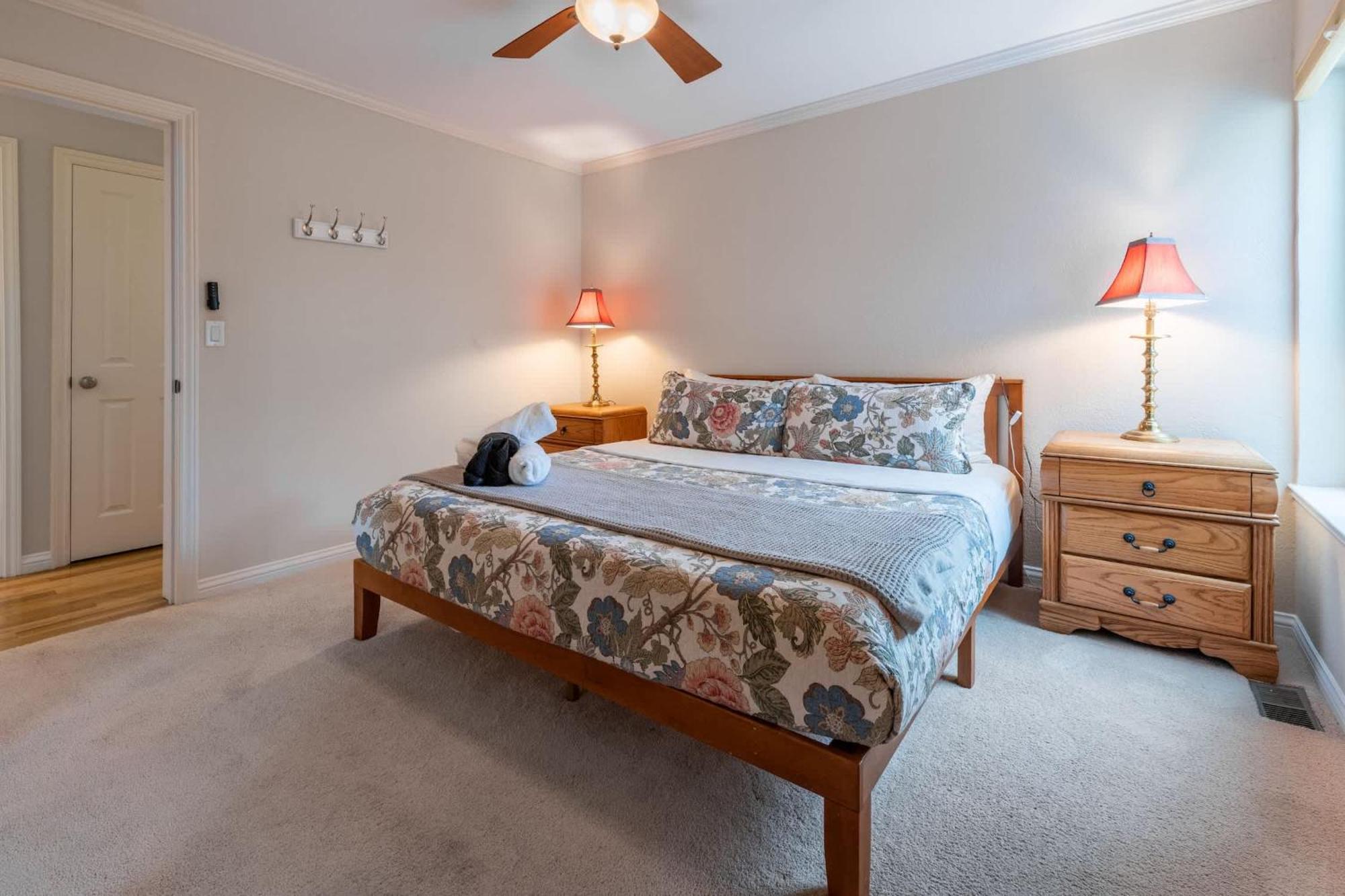 Holiday home Luxury 5br Retreat With Pool Fire Pit & Valley Views *