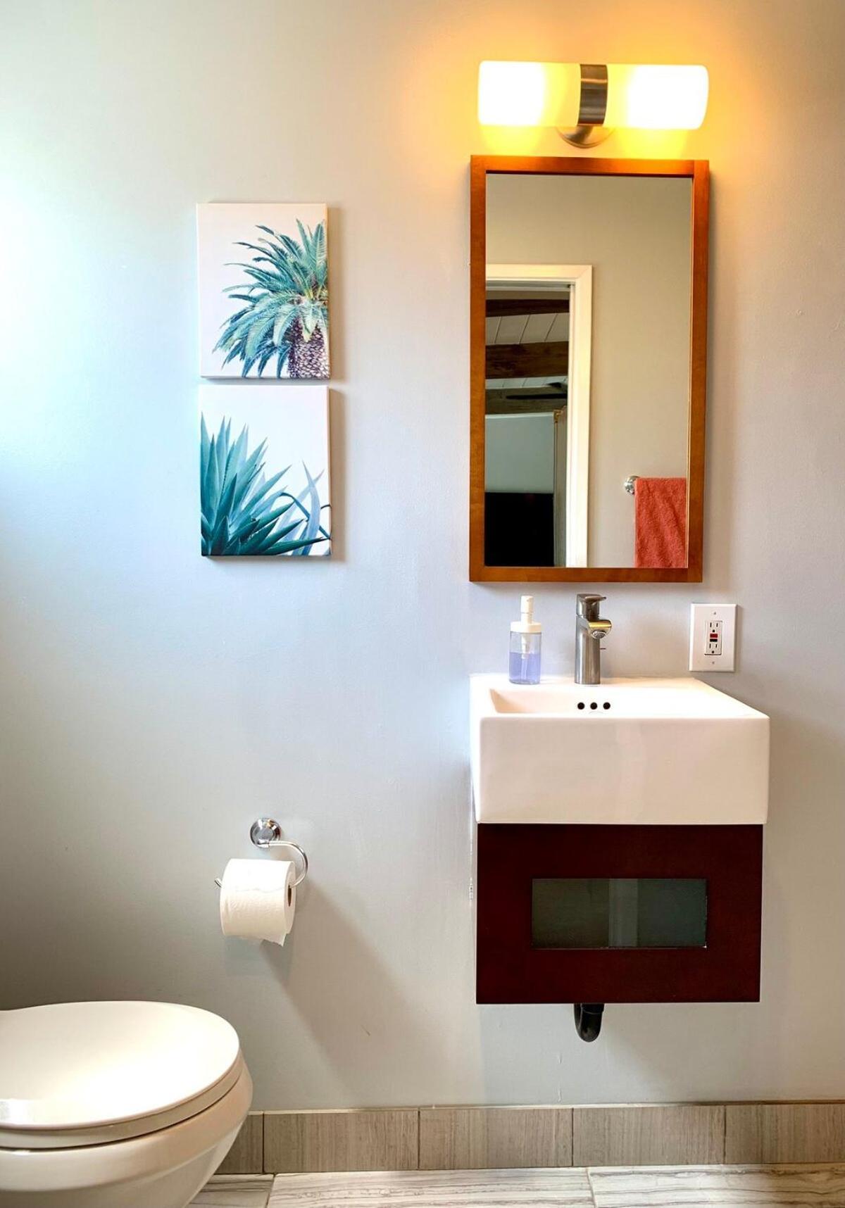 Remodeled Spacious 2bdr2bath King Beds Backyard San Jose