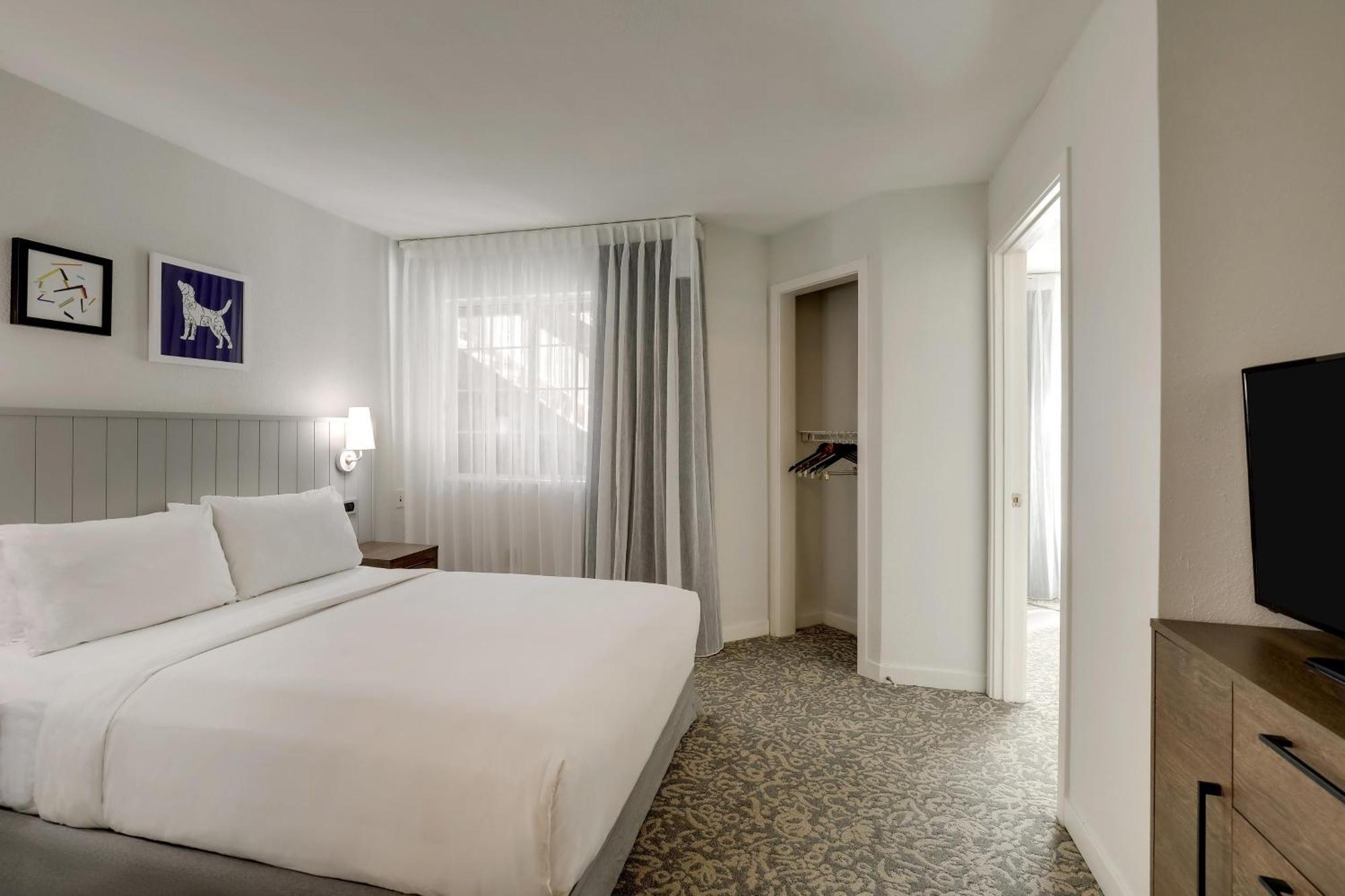Hotel Sonesta Es - Airport
