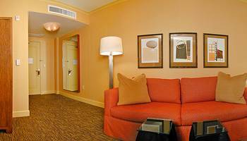 Four Points By Sheraton Downtown Hotel 3*