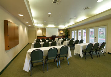 Fairfield And By Marriott Airport Hotel San Jose