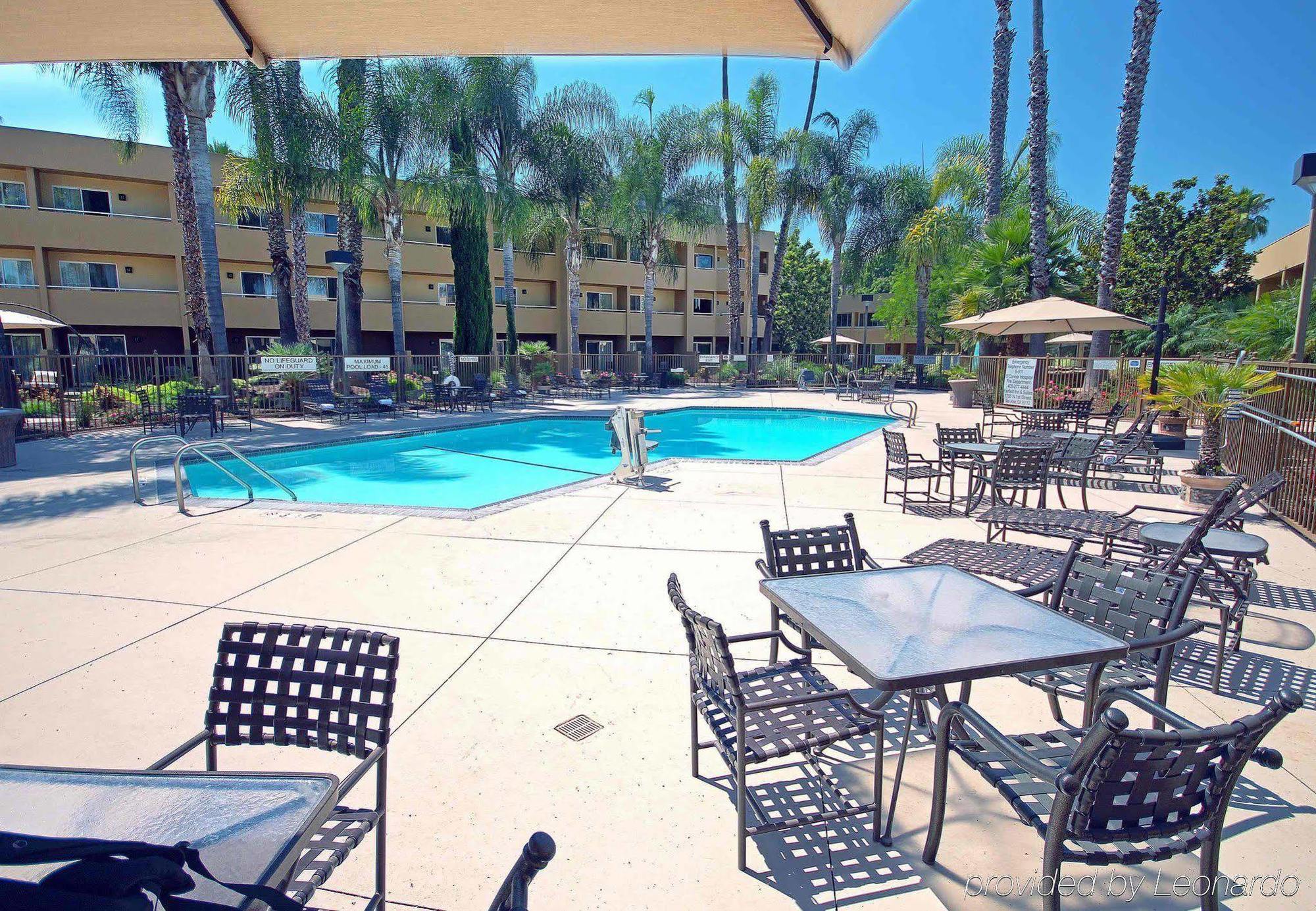 Fairfield And By Marriott Airport