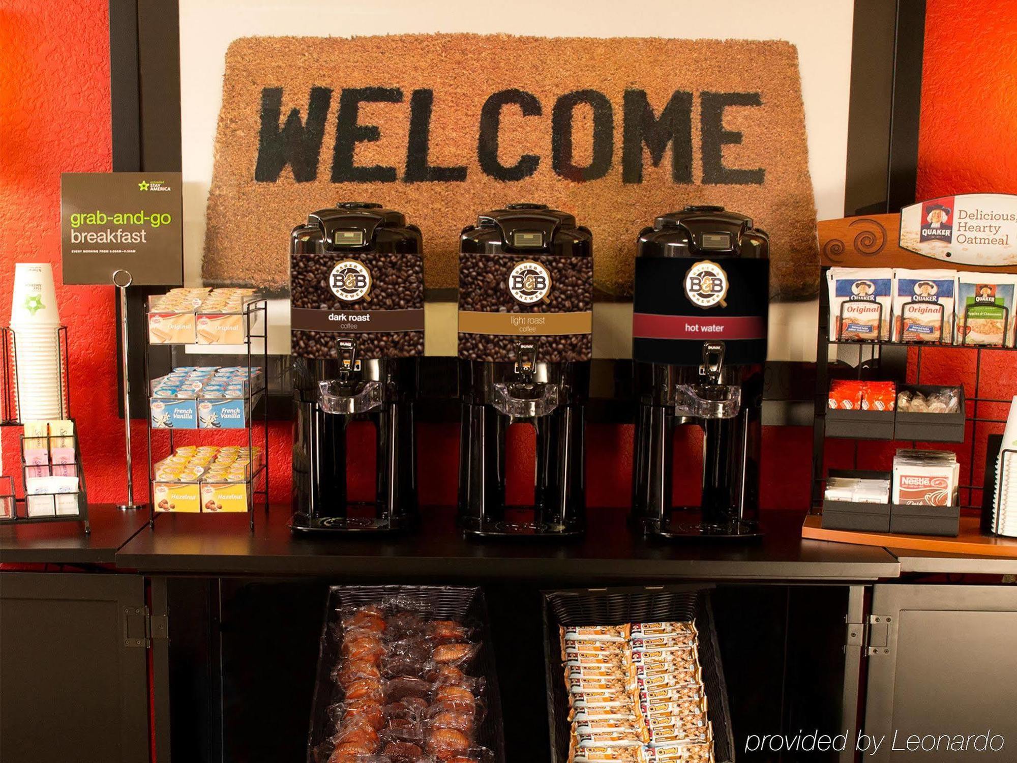 Extended America - - Downtown Hotel 2*