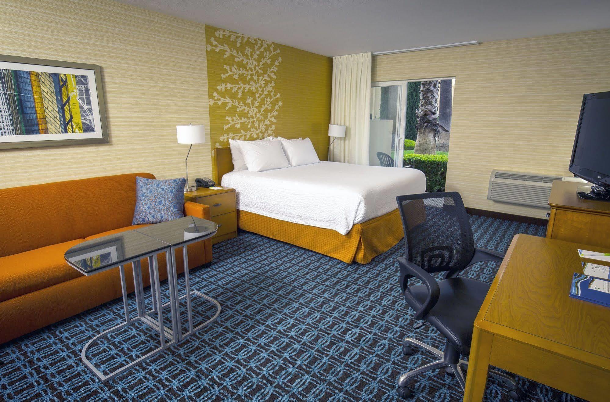 Fairfield And By Marriott Airport