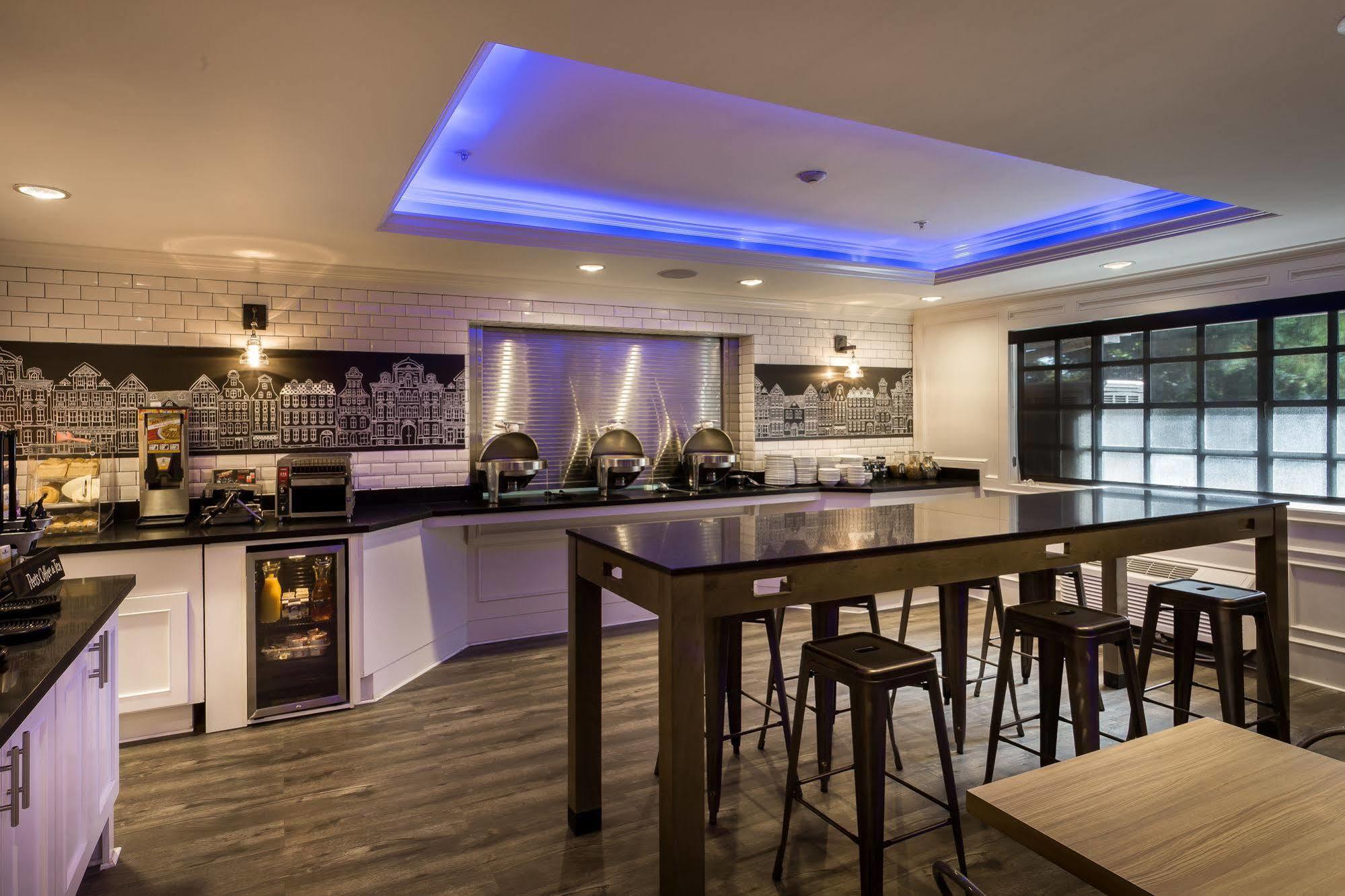 The Row Hotel; Bw Signature Collection 3*