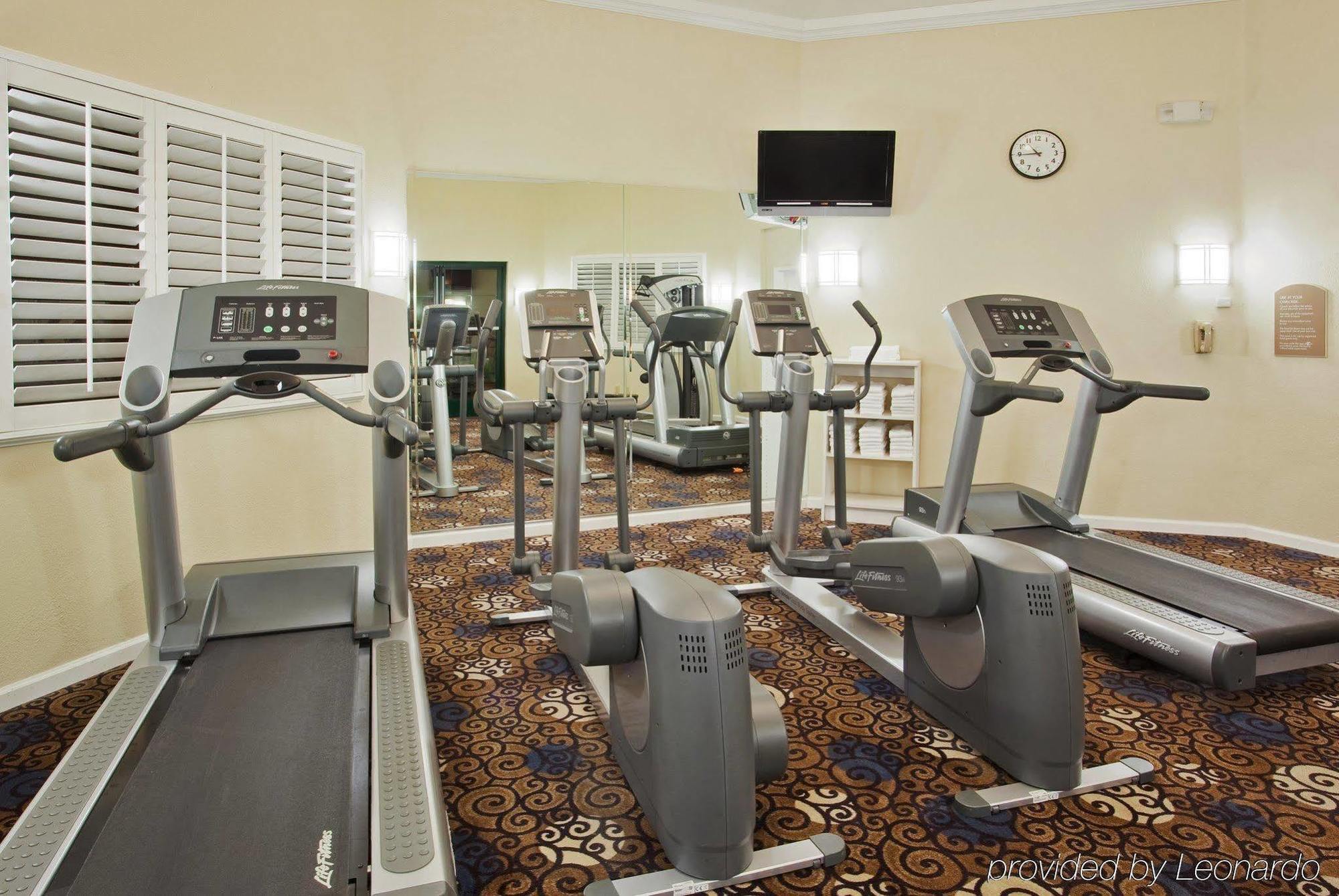 Hotel Country & By Radisson, International Airport, Ca San Jose