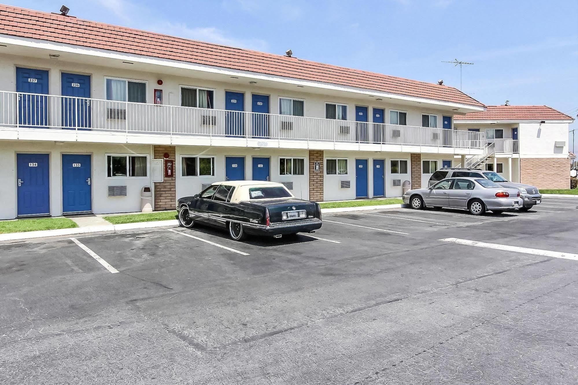 Hotel 6-san Jose, Ca - Airport 2*