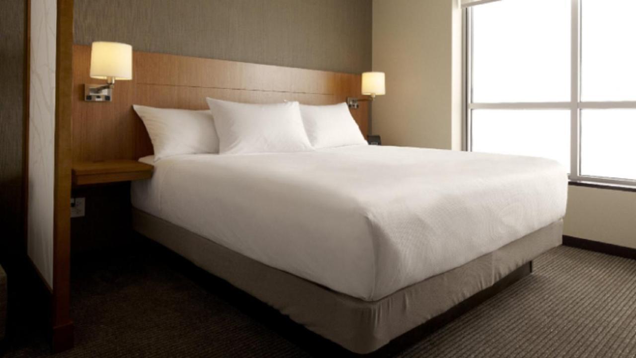 Hyatt Place Airport Hotel San Jose