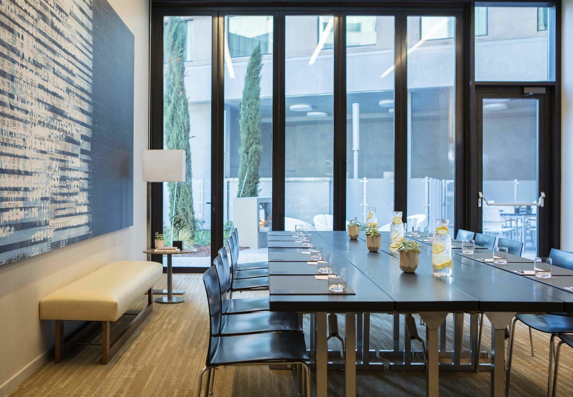 Ac By Marriott Downtown Hotel 3*