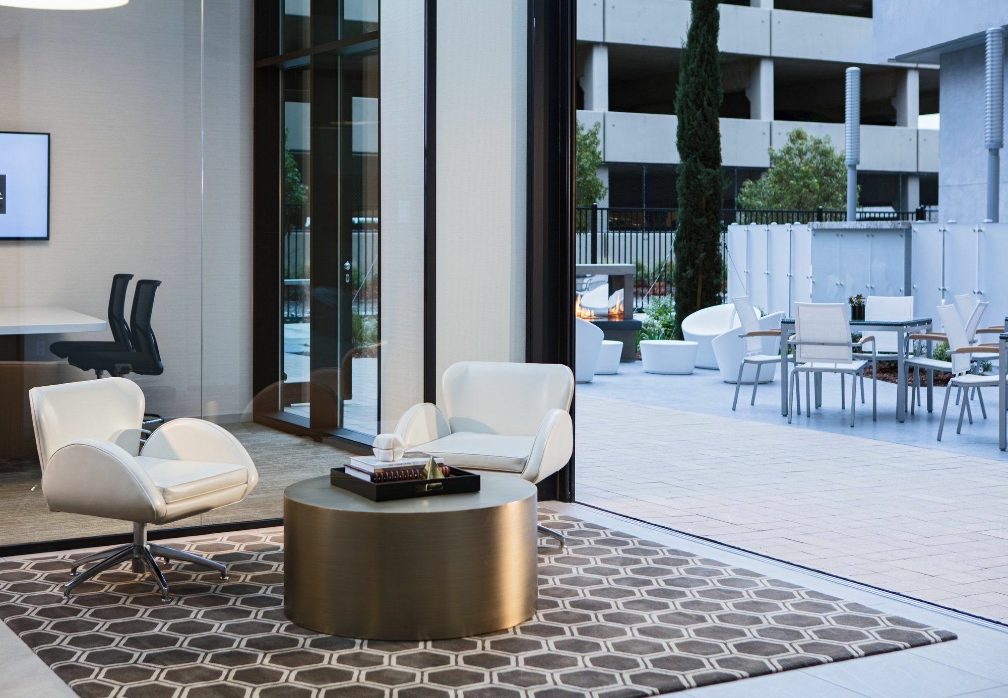 Hotel Ac By Marriott Downtown 3*