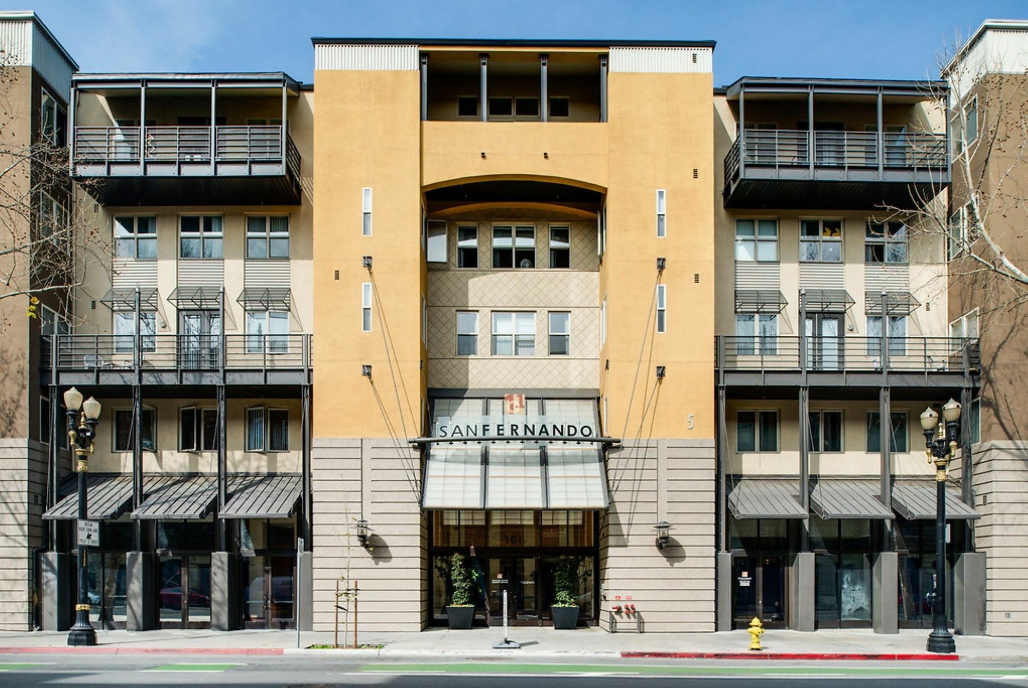 Global Luxury Suites Downtown San Jose Apartment