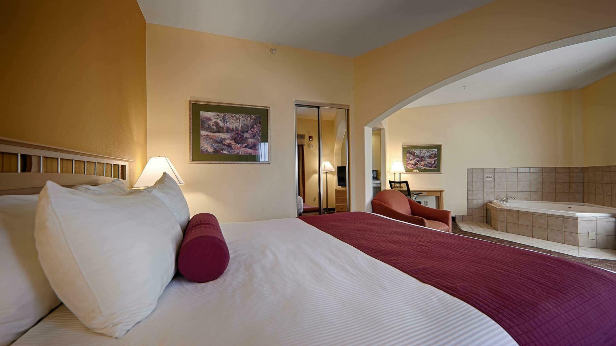 Western Lanai Garden & 3*