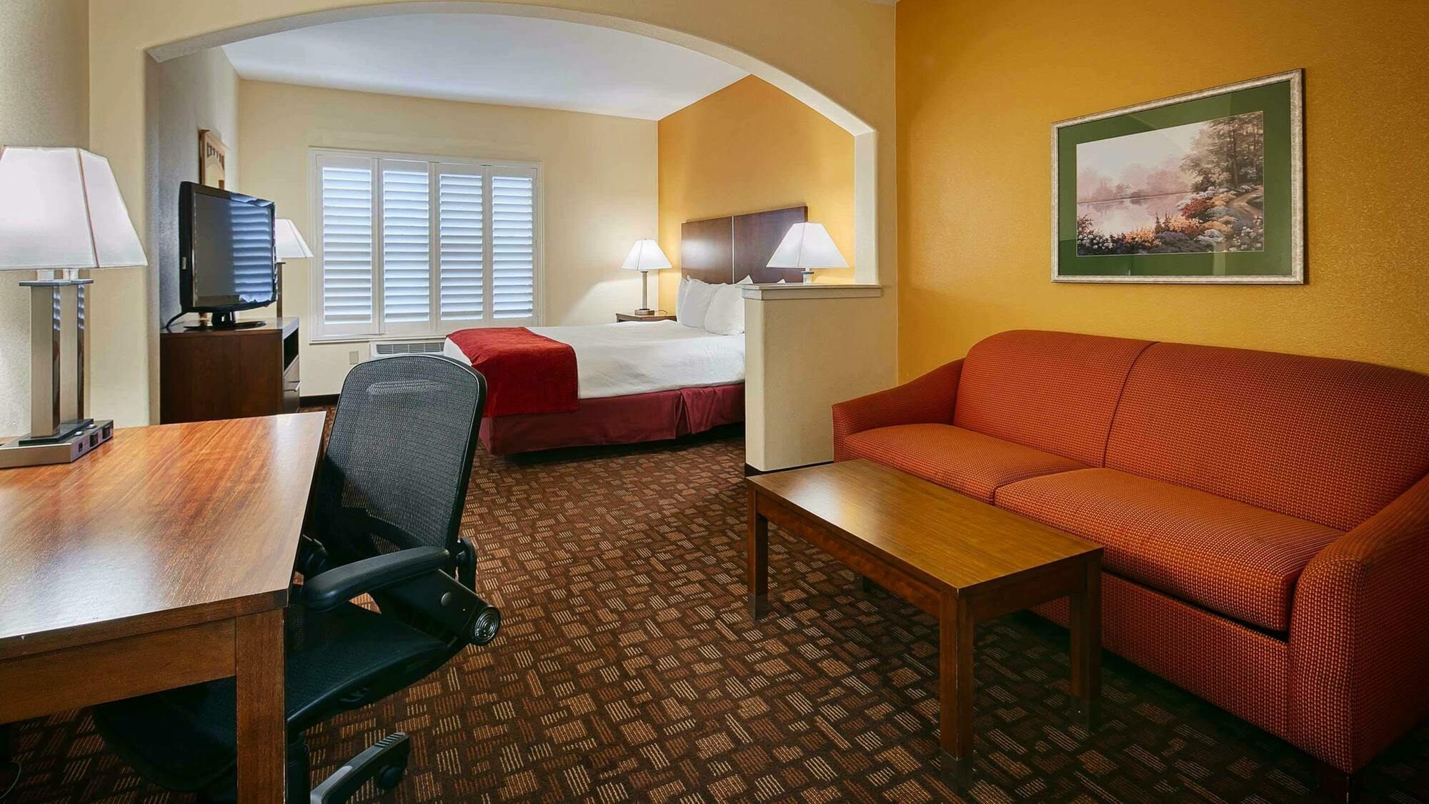 Western Lanai Garden & Hotel